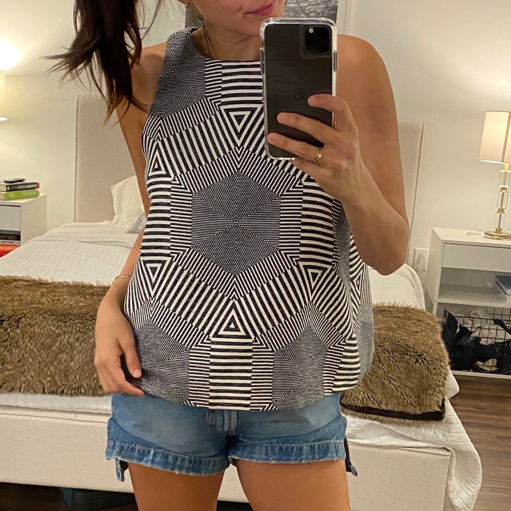 Anthropology Top